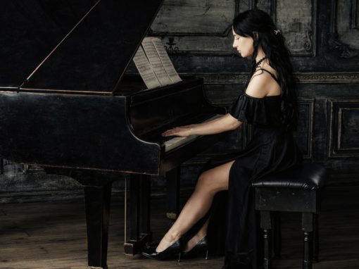 Scorpions – “Maybe I Maybe you”